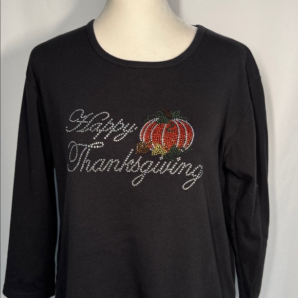 Marvel Fashions Tops - 💜3/$15 Marvel Fashions Women’s Rhinestoned Thanksgiving Shirt